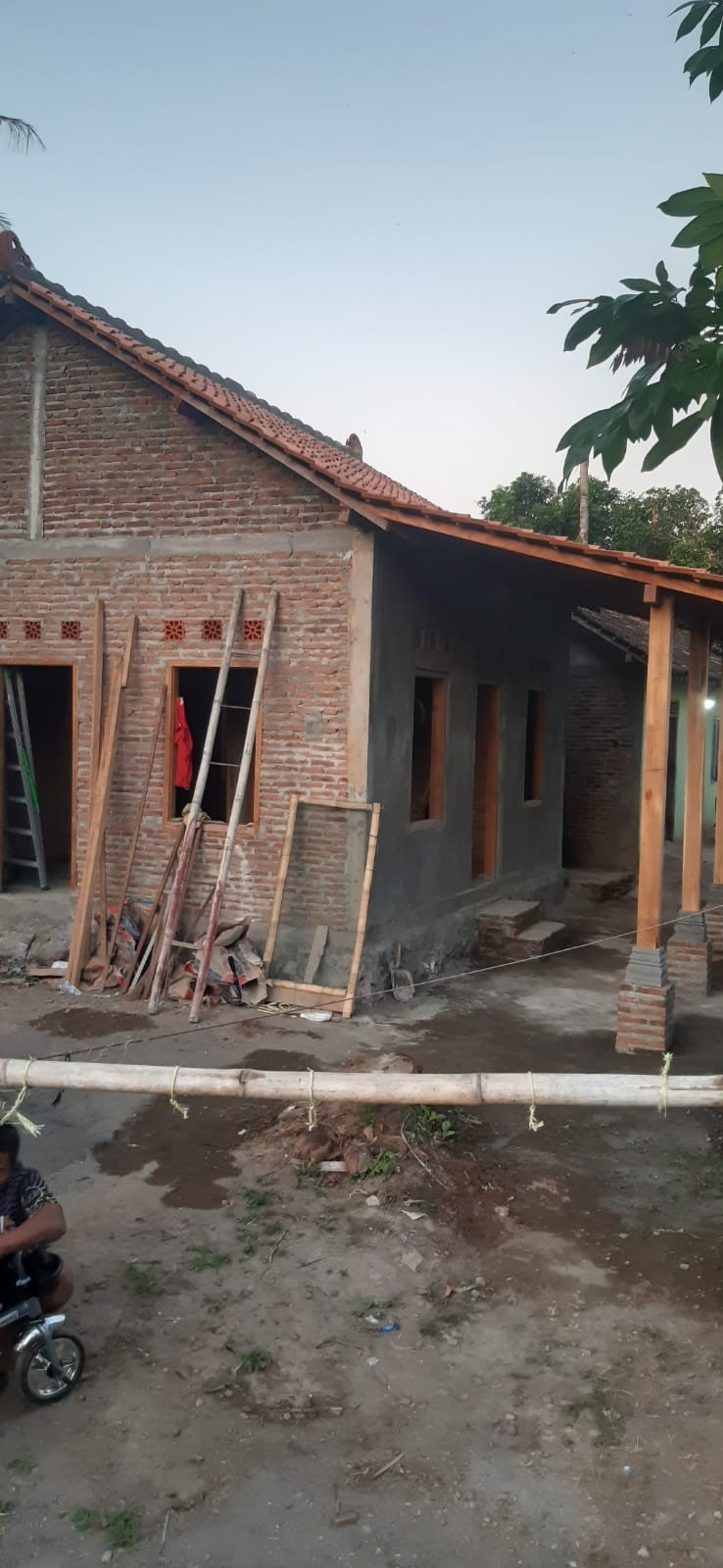 Foto Pembangunan 80%